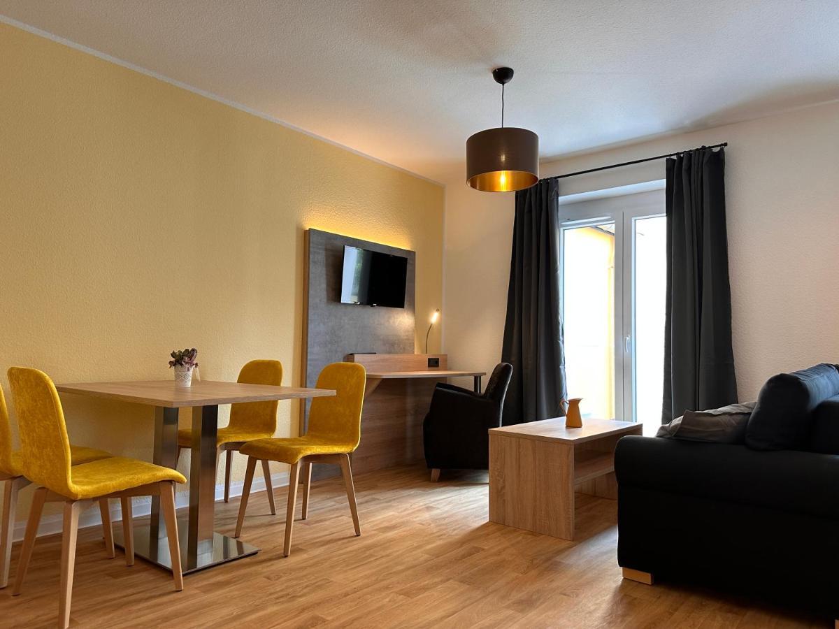 Ferienwohnungen Gaststaette Brauhaus Zwickau Gmbh ภายนอก รูปภาพ